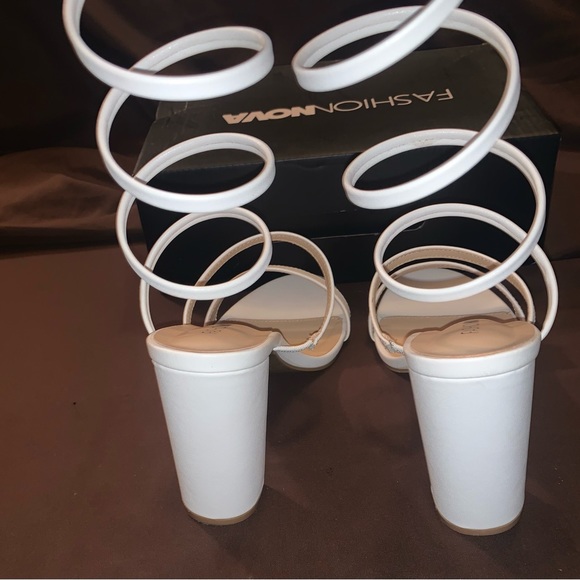 COPY - Elsie Block Heeled Sandals Size: 11 - Picture 5 of 9